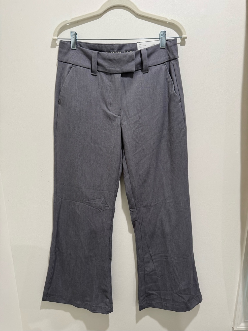 American Eagle Baggy Flare Trouser Gray Stretch Pants NWT Size 2 Short